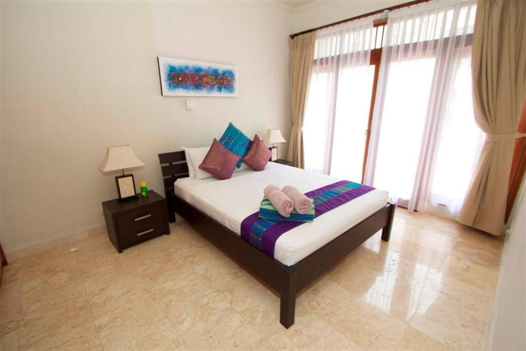 Villa Largest In Kuta Royal C1 - Turquoise *