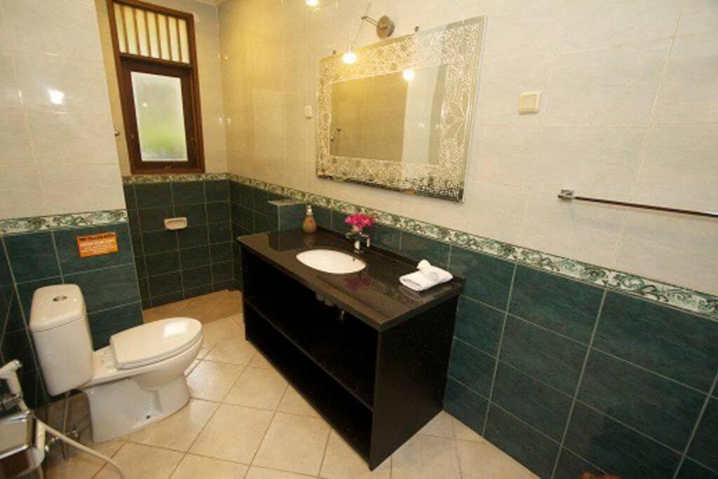 Villa Largest In Kuta Royal C1 - Turquoise *